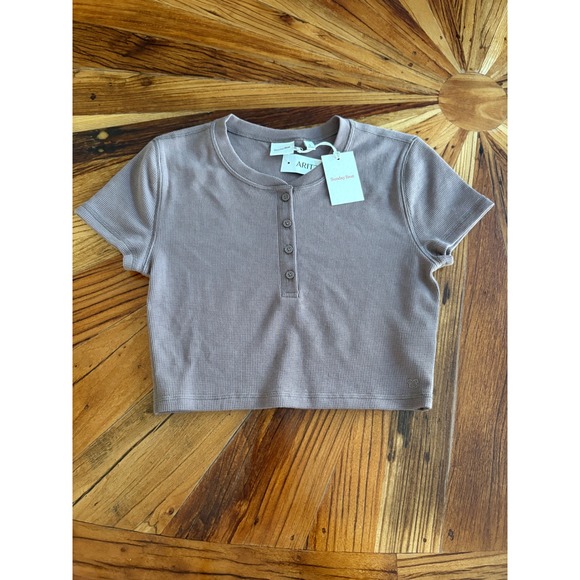NWT Aritzia Sunday Best Baby Waffle Crewneck Top Short Sleeve Deep Taupe Women - Picture 1 of 5